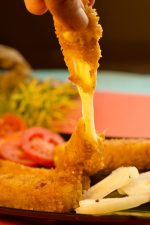 Mozerella Sticks (12 pcs) - Image 3